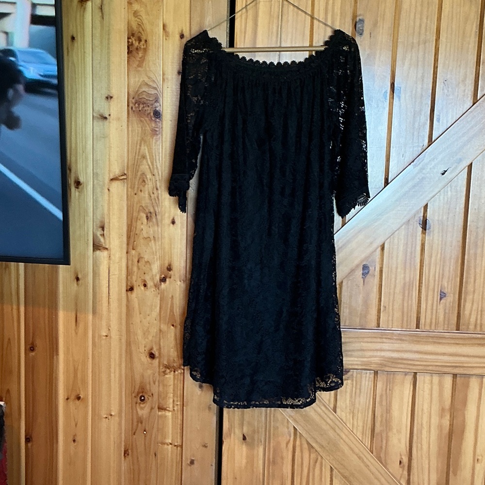 Elegant Black Lace Long Sleeve Dress